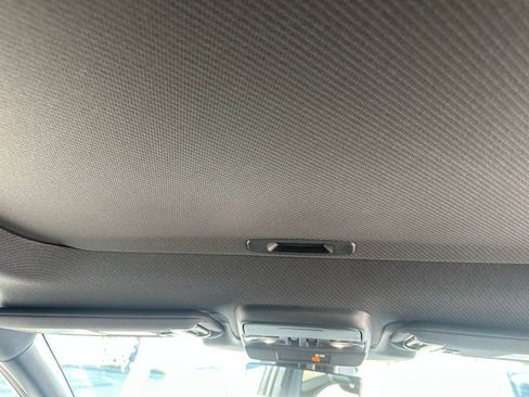 Used 2026 Subaru Outback Touring XT w/ Touring Package image 21