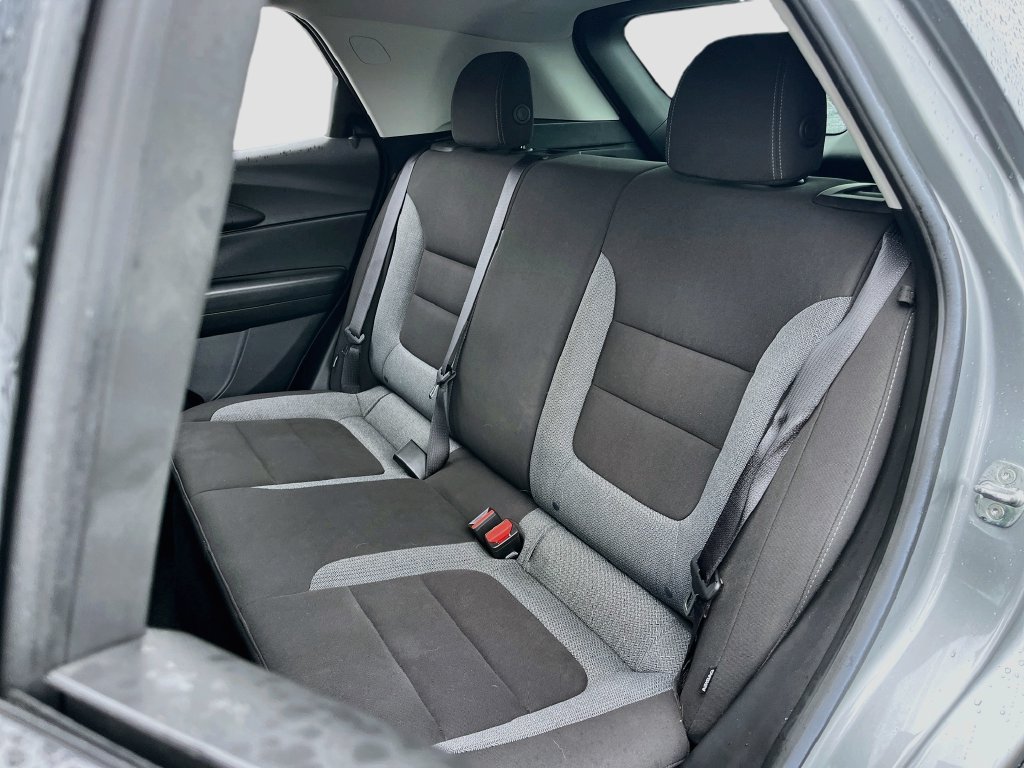Used 2023 Chevrolet TrailBlazer LS FWD image 22