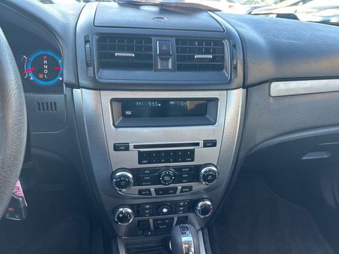 Used 2010 Ford Fusion SE image 12