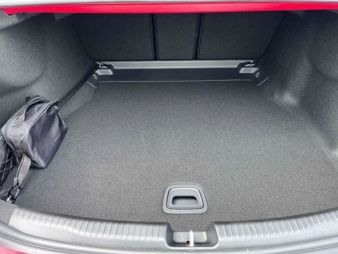 New 2026 Mercedes-Benz C 300 4MATIC Sedan image 17