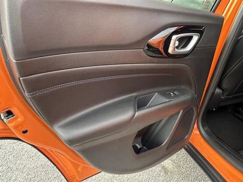 New 2026 Jeep Compass Latitude image 21