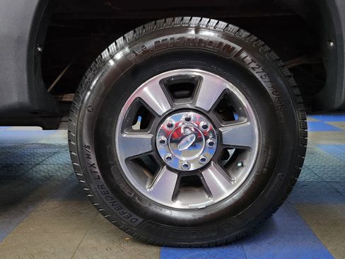 Used 2011 Ford F250 XLT w/ XLT Premium Pkg image 71