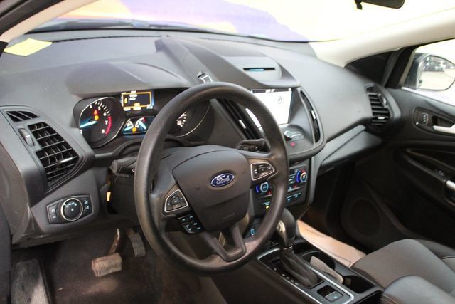 Used 2018 Ford Escape SE w/ SE SYNC Package FWD image 14