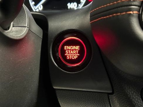 Certified 2025 Honda HR-V Sport image 30