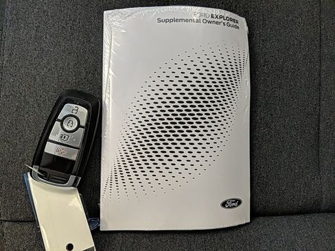 Certified 2025 Ford Explorer Active image 28