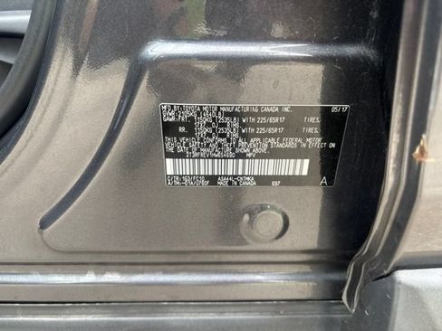 Used 2017 Toyota RAV4 XLE AWD/4WD image 14