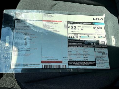 New 2025 Kia K4 LXS image 23