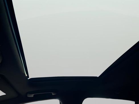 Used 2024 Genesis G70 2.5T w/ Sport Prestige Package image 28