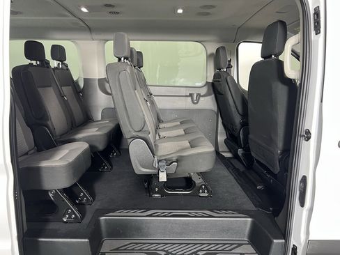 Used 2023 Ford Transit 350 XLT image 26