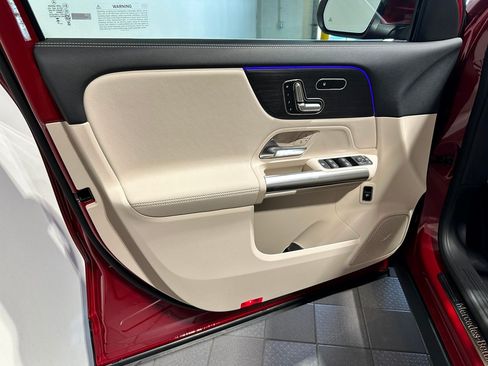 New 2026 Mercedes-Benz GLA 250 4MATIC image 8