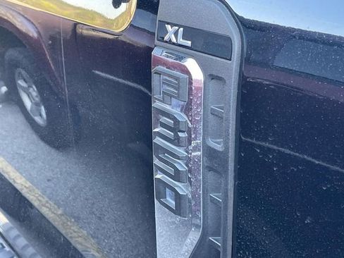 Used 2024 Ford F350 XL image 3