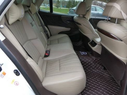 Used 2018 Lexus LS 500 AWD w/ Interior Upgrade Package image 27