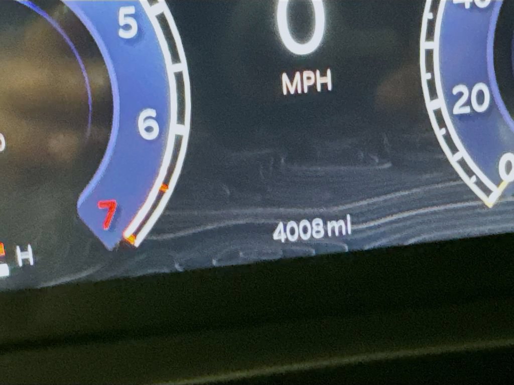 Certified 2025 Jeep Grand Cherokee Altitude AWD/4WD image 16