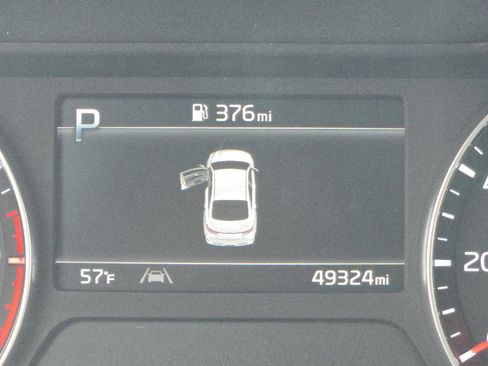 Used 2024 Kia Forte LXS image 19