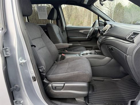 Used 2022 Honda Pilot Sport image 18