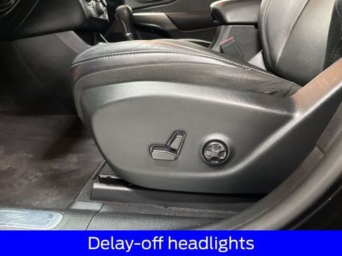Used 2019 Jeep Cherokee Limited image 19