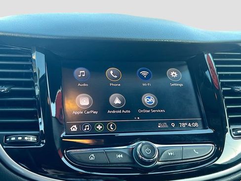 Used 2022 Chevrolet Trax LT w/ Driver Confidence Package image 14