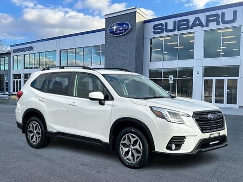 Certified 2022 Subaru Forester Premium image 1