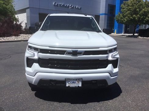 Used 2025 Chevrolet Silverado 1500 RST image 4