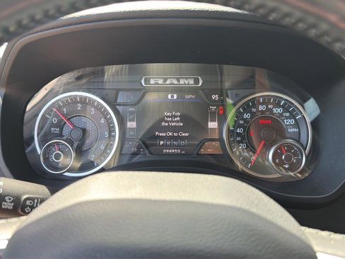 Used 2021 RAM 1500 Big Horn AWD/4WD image 18