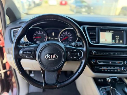 Used 2016 Kia Sedona SX FWD image 59