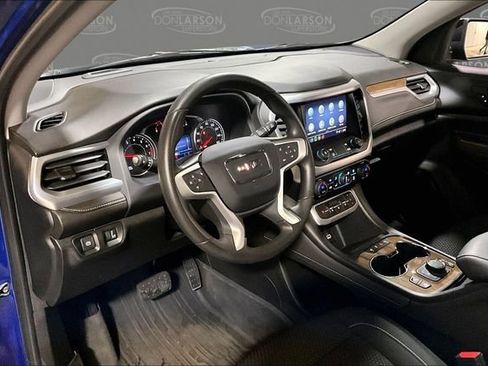 Used 2023 GMC Acadia SLE w/ Driver Convenience Package image 18