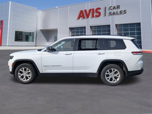 Used 2023 Jeep Grand Cherokee L Limited w/ Trailer Tow Group (B) image 2