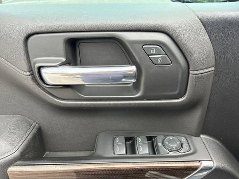 Used 2019 Chevrolet Silverado 1500 LT w/ All-Star Edition AWD/4WD image 17