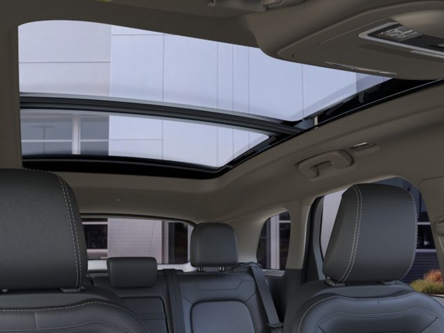 New 2025 Lincoln Corsair Grand Touring w/ Equipment Group 301A AWD/4WD image 22