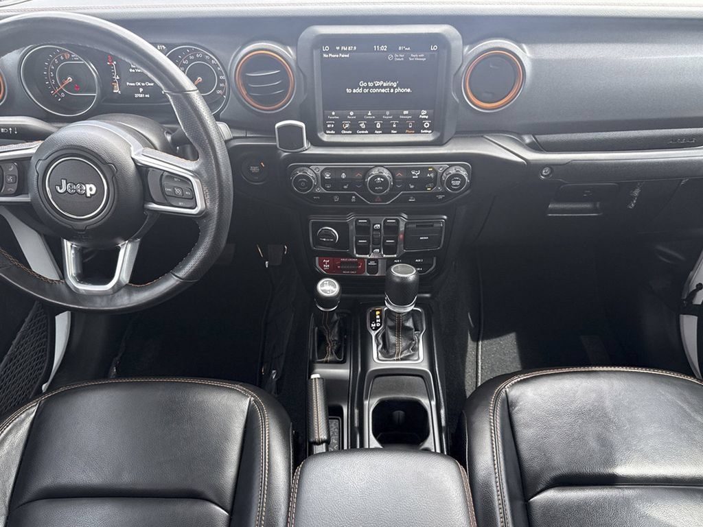 Used 2023 Jeep Gladiator Mojave w/ LED Lighting Group AWD/4WD image 10