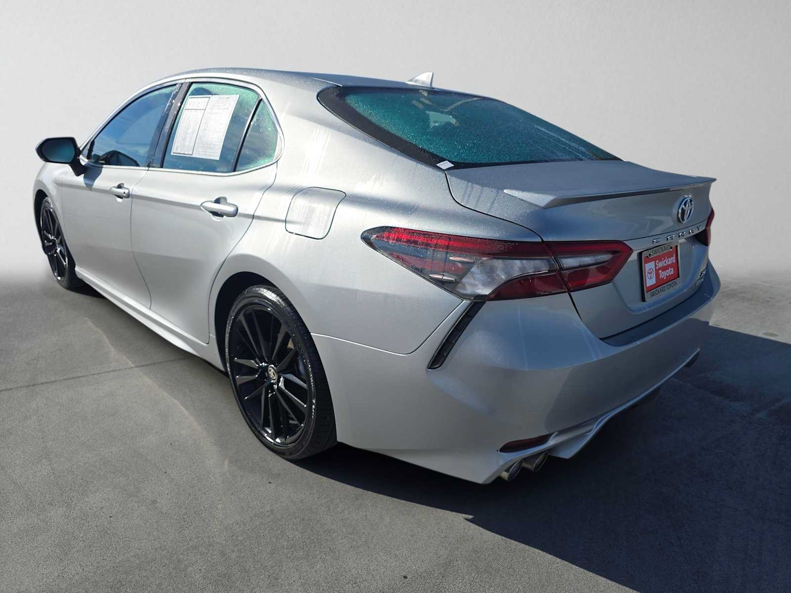 Used 2023 Toyota Camry XSE w/ Cold Weather Package FWD image 5