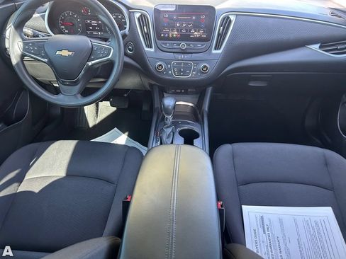Used 2023 Chevrolet Malibu LT FWD image 15