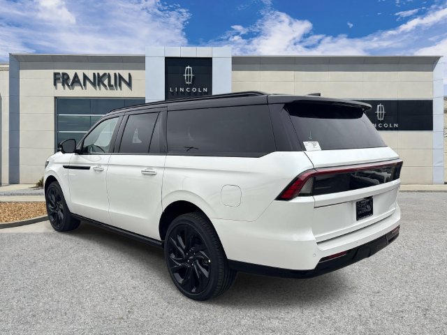 New 2027 Lincoln Navigator L Black Label AWD/4WD image 5