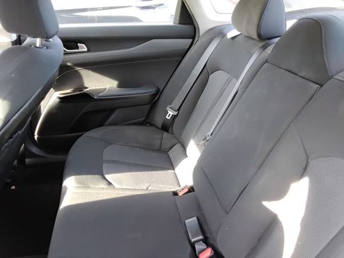 Used 2024 Kia K5 LXS FWD image 9