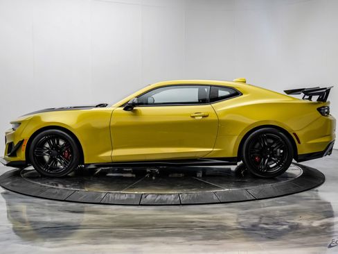 Used 2024 Chevrolet Camaro ZL1 image 7