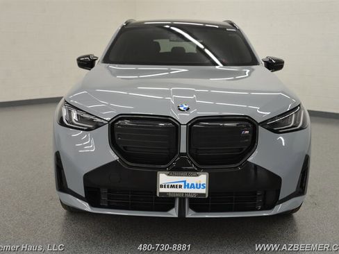 Used 2025 BMW X3 M50 w/ M Sport Professional Package image 4