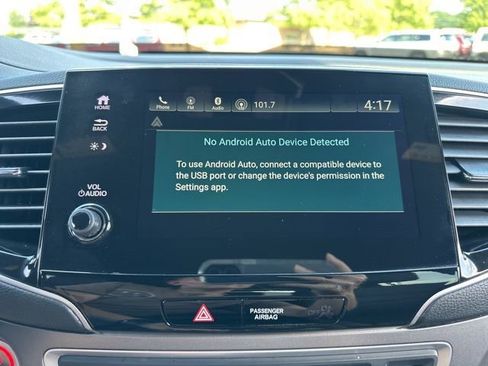 Used 2024 Honda Passport EX-L image 37