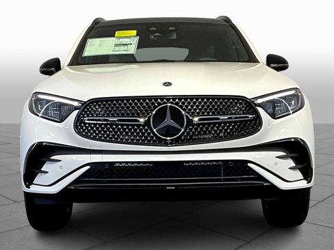New 2026 Mercedes-Benz GLC 300 4MATIC image 2