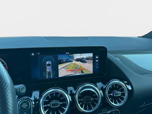 Certified 2025 Mercedes-Benz GLA 250 image 25