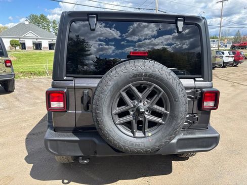 New 2026 Jeep Wrangler Unlimited Sport AWD/4WD image 4