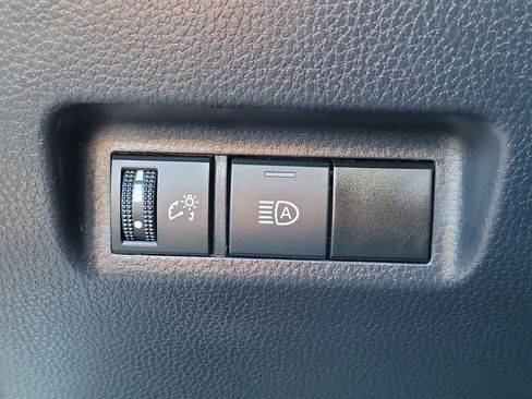 Certified 2025 Toyota RAV4 XLE image 20