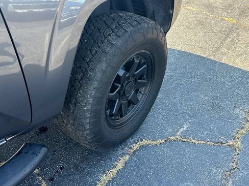 Used 2023 Toyota Tacoma SR w/ SR Convenience Package RWD image 26