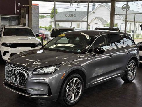 Used 2024 Lincoln Corsair Premiere w/ Equipment Group 101A image 3