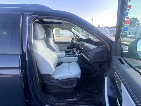 New 2027 Ford Expedition Max Platinum AWD/4WD image 24
