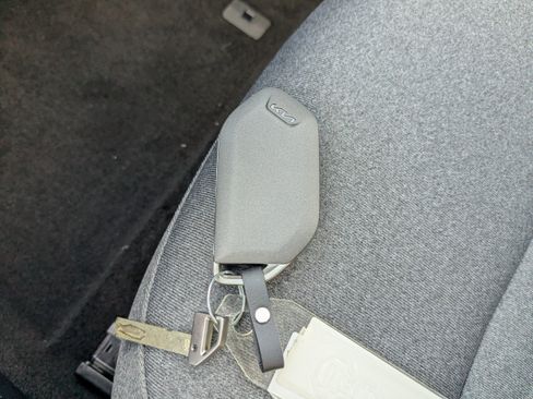 New 2025 Kia K4 GT-Line Turbo FWD image 34