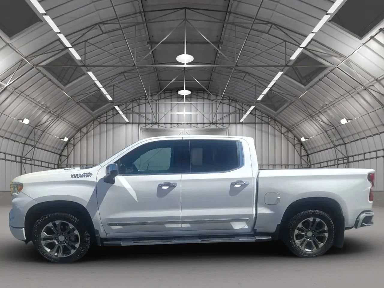Used 2022 Chevrolet Silverado 1500 High Country AWD/4WD image 5