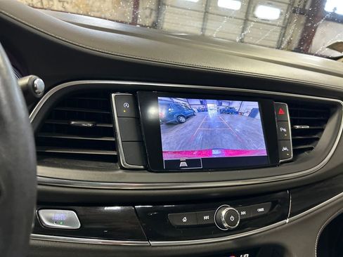 Used 2023 Buick Enclave Essence w/ Sport Touring Edition image 19