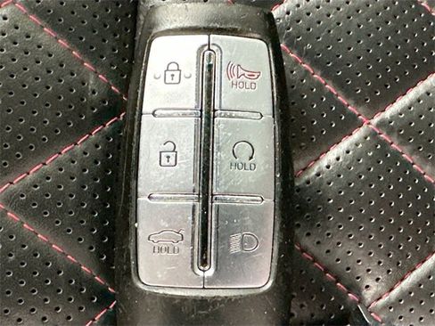 Used 2022 Genesis G70 3.3T w/ Sport Prestige Package image 17