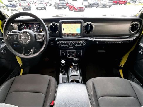 Used 2023 Jeep Wrangler Unlimited w/ Sun & Screen Package AWD/4WD image 21