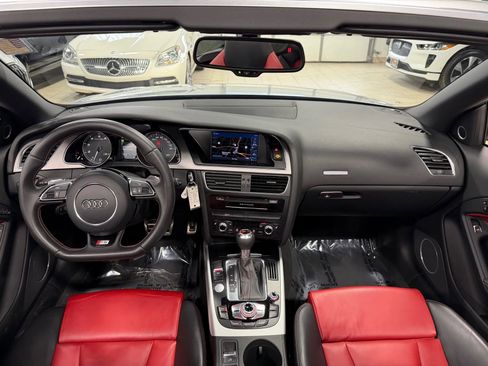 Used 2013 Audi S5 Prestige w/ Prestige Pkg image 2